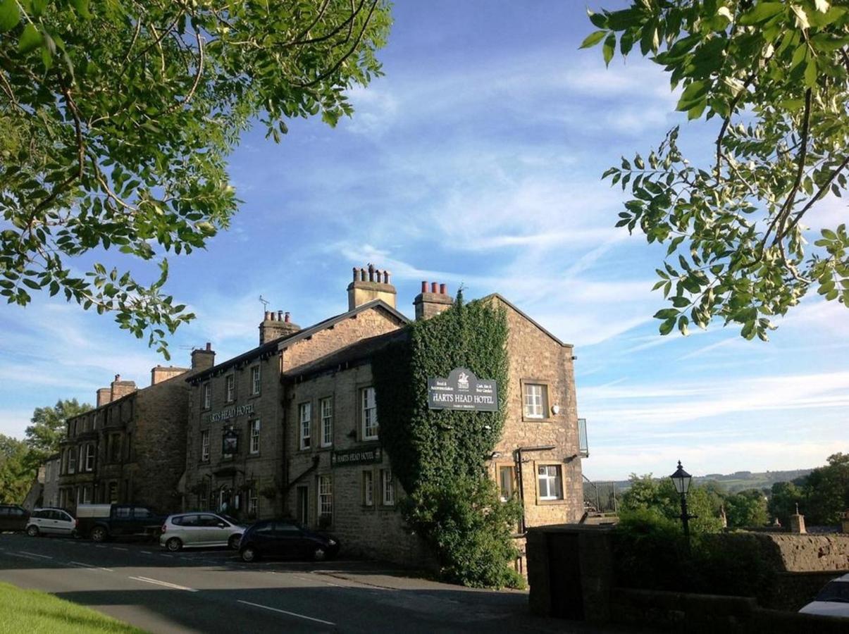 Harts Head Hotel Settle Exterior photo