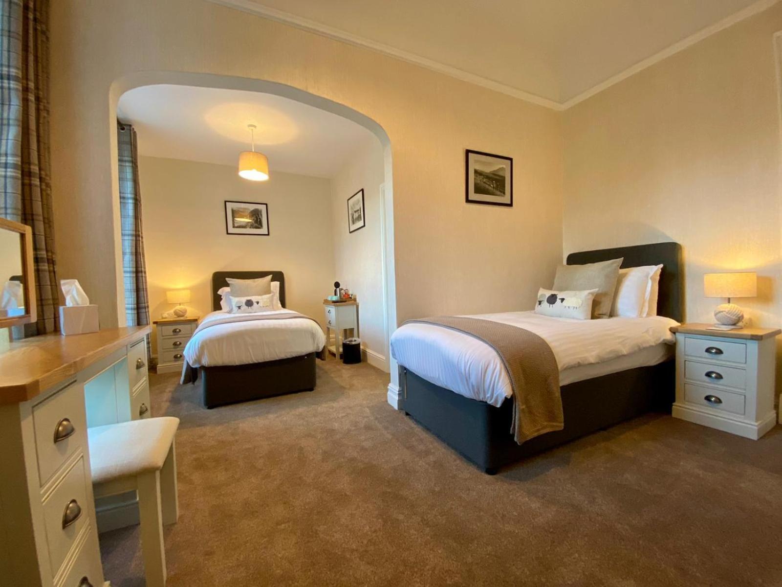 Harts Head Hotel Settle Room photo